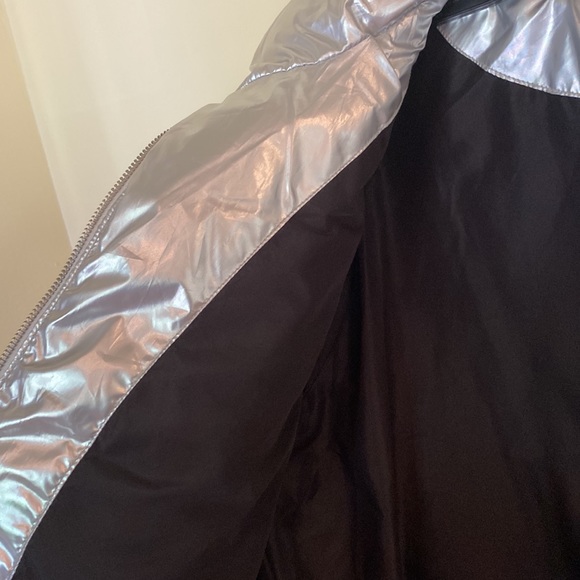 H&M Silver Puffer Jacket - Picture 7 of 9